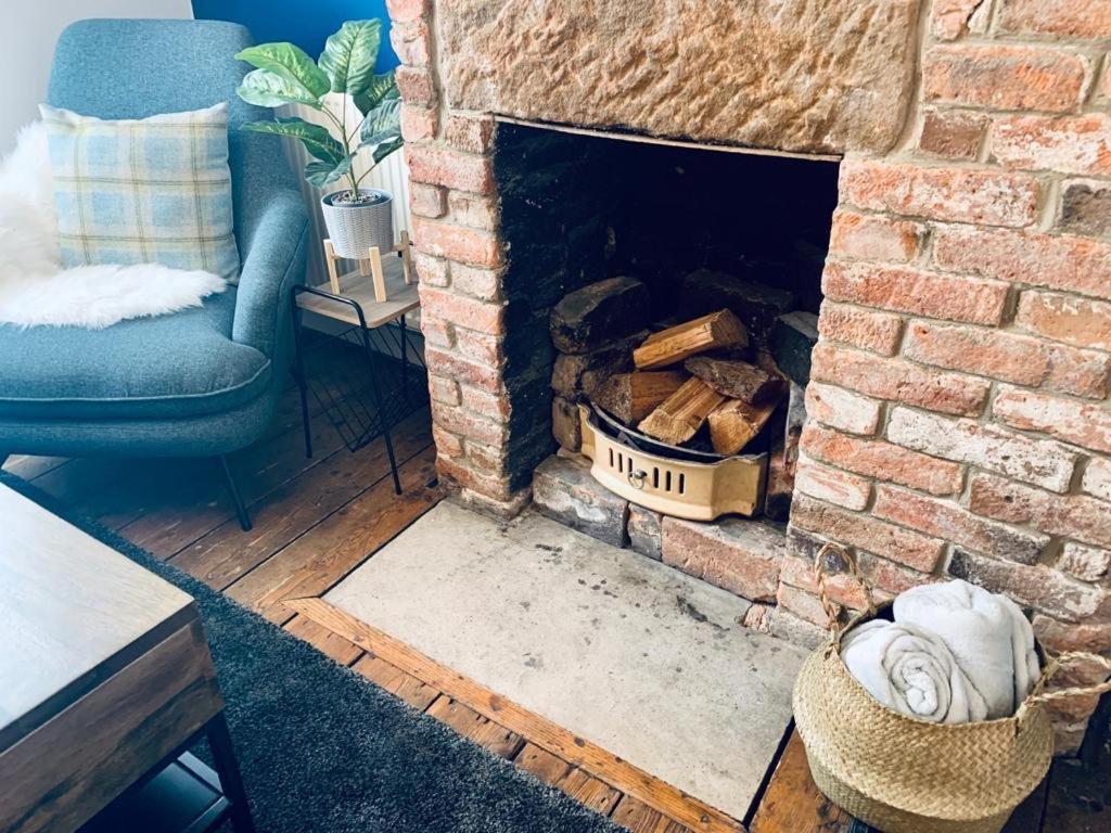The Tenth House, Grade II Listed Georgian Town House, Wirksworth, Derbyshire, Peak District Cottage, Sleeps 4 Exterior photo