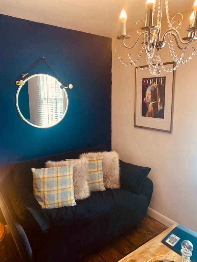 The Tenth House, Grade II Listed Georgian Town House, Wirksworth, Derbyshire, Peak District Cottage, Sleeps 4 Exterior photo